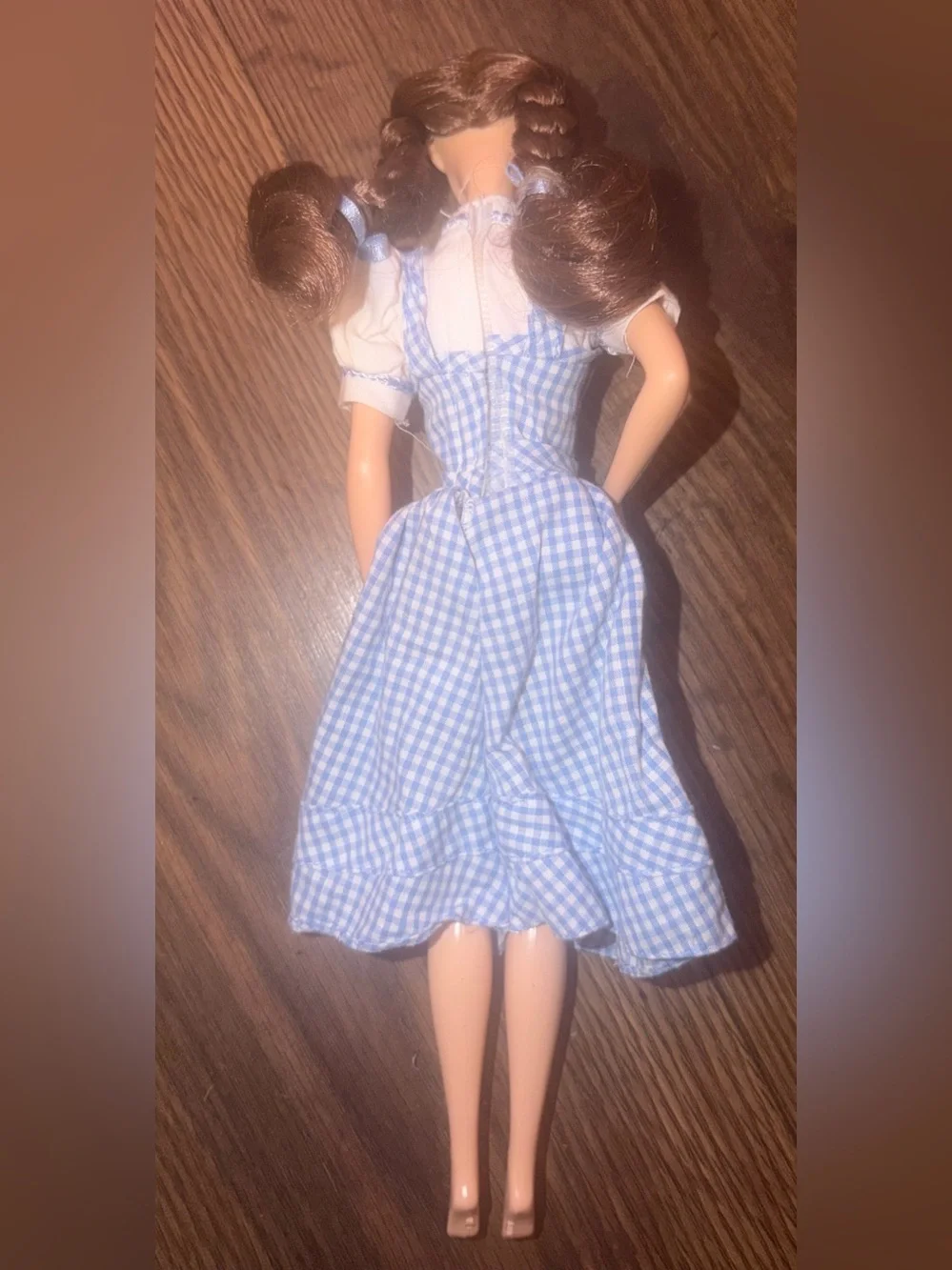 The Wizard of Oz - Dorothy Barbie Collector 75th Anniversary Pink Label 2012